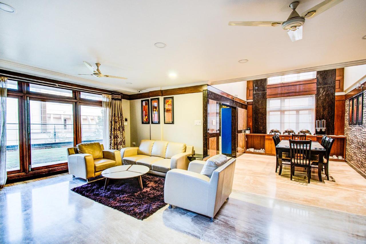 Fabexpress Wagtail Suites Bangalore Exterior foto